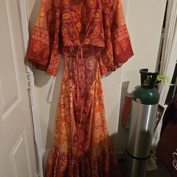 FARM Rio Anthro Orange Flutter Sleeve Tie Back Mini M - Picture 4 of 6